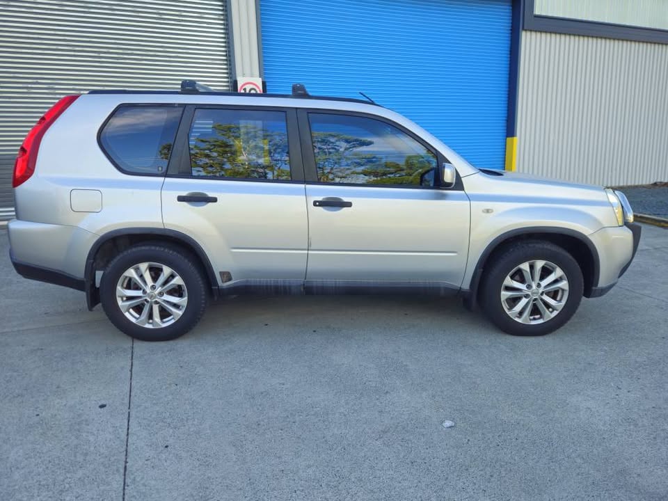 2010 Nissan X-trail auto 4x4 finance made easy 4.jpg